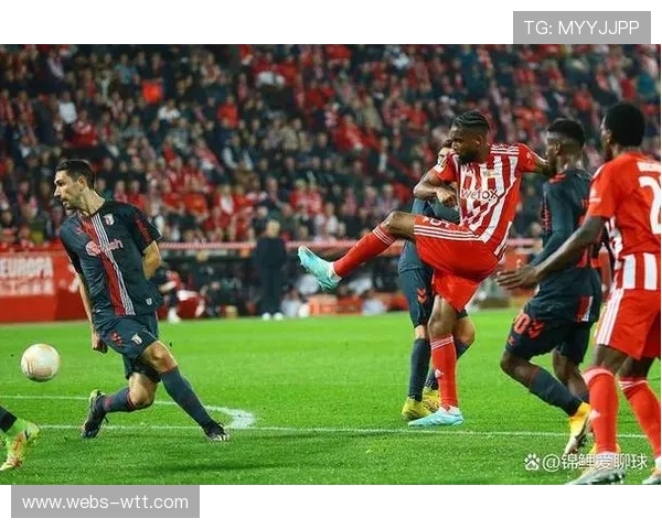 拜仁慕尼黑客场挑战柏林联合，冲击各项赛事16连胜